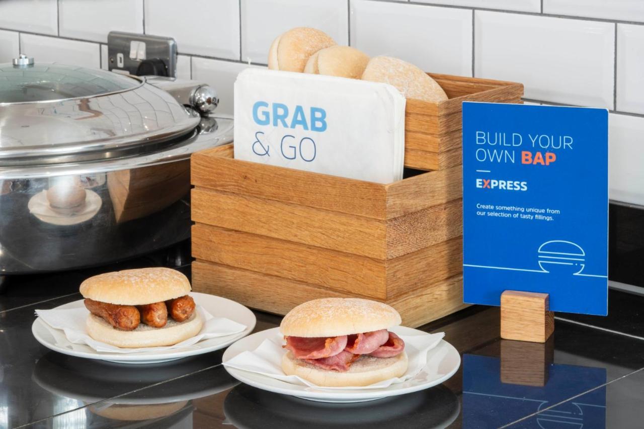 Holiday Inn Express York By Ihg Buitenkant foto