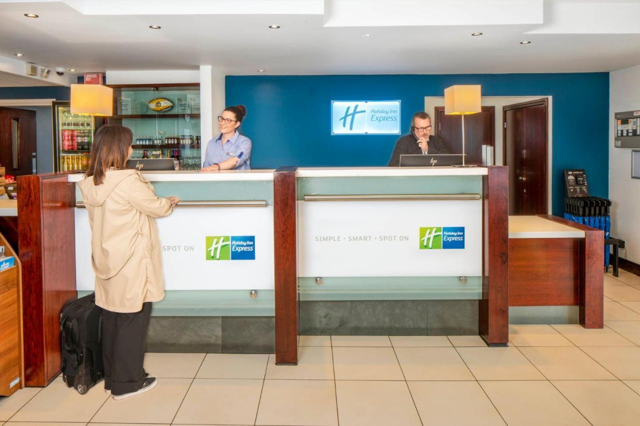 Holiday Inn Express York By Ihg Buitenkant foto